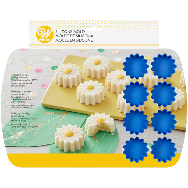 Wilton Easy-Flex Silicone Daisy Mold, 24-Cavity