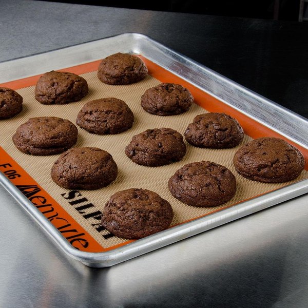 SILPAT AE420295-02 11 5/8" x 16 1/2" Half Size Silicone Non-Stick Baking Mat
