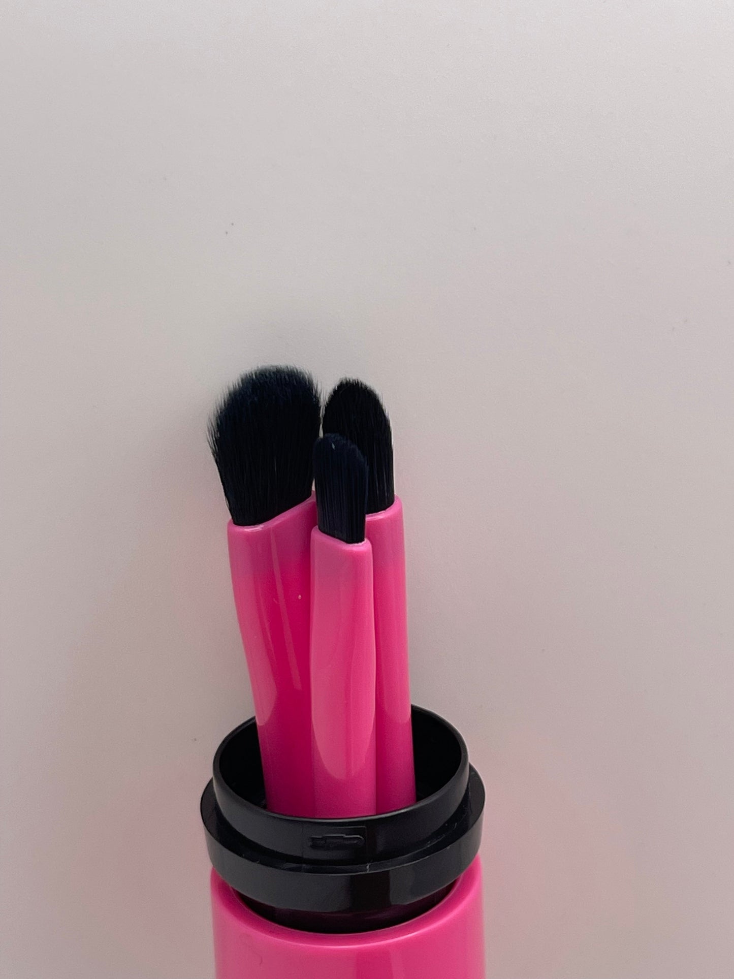 4-in-1 Brush Set | Party Decoration®