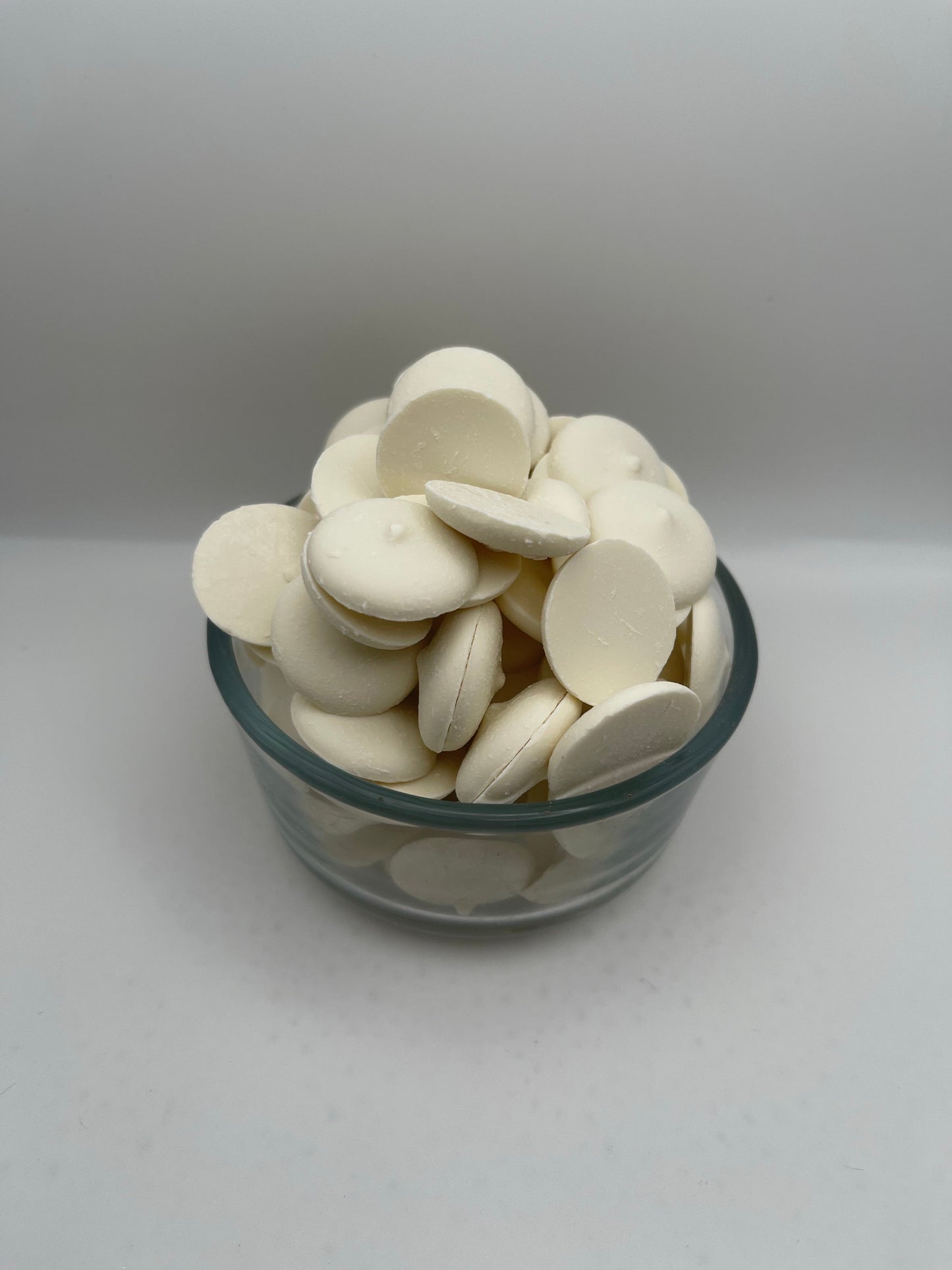 Guittard Vanilla A’Peels | Party Decoration®