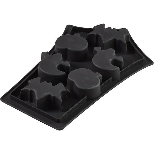 Wilton Bat, Pumpkin and Ghost shaped Silicone Mold, 6-Cavity Baking Mold